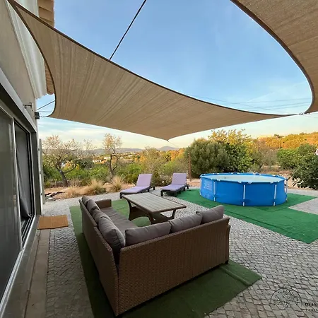 Quinta Da Alfarrobeira Peaceful Countryside Holiday home *