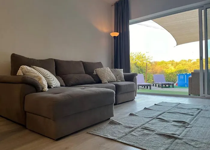 Vakantiehuis Quinta Da Alfarrobeira Peaceful Countryside Faro